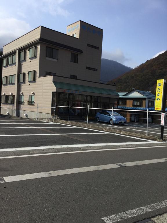 Onsen Minshuku Yutakaya Hotel Yuzawa  Bagian luar foto